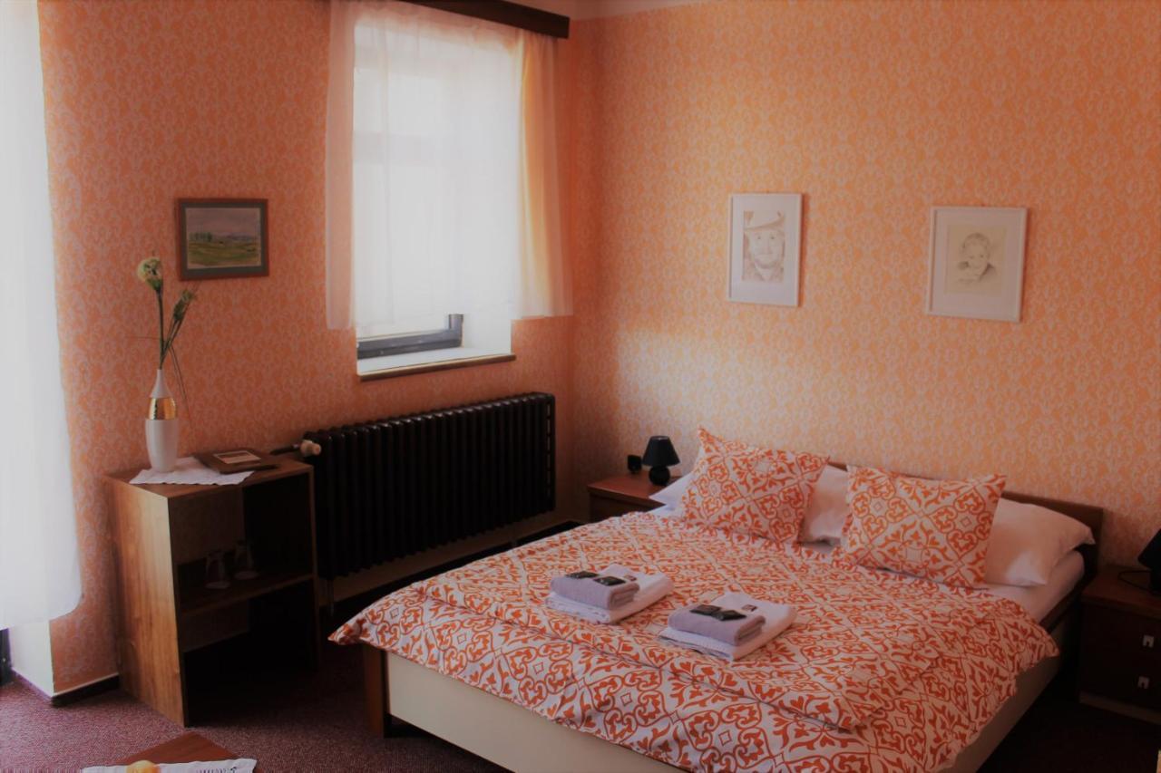 Hotel Pansky Dum Zamberk Luaran gambar